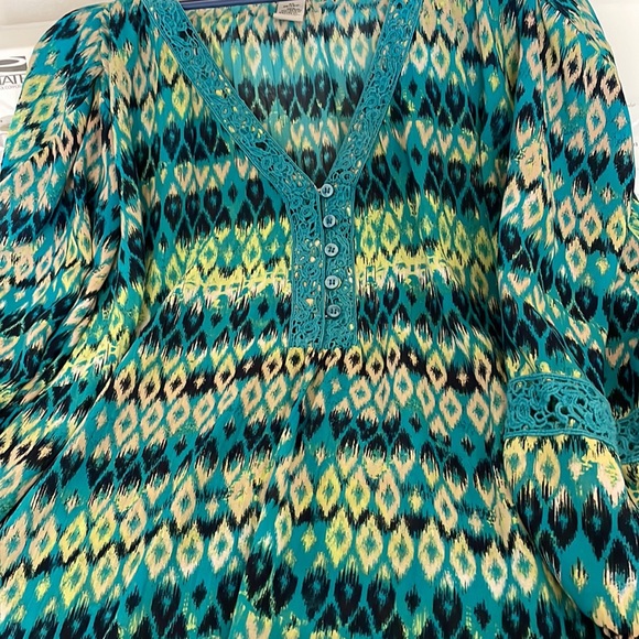 GUC Catherines Size 3X Plus Overhead Beautiful Tunic - Picture 8 of 8